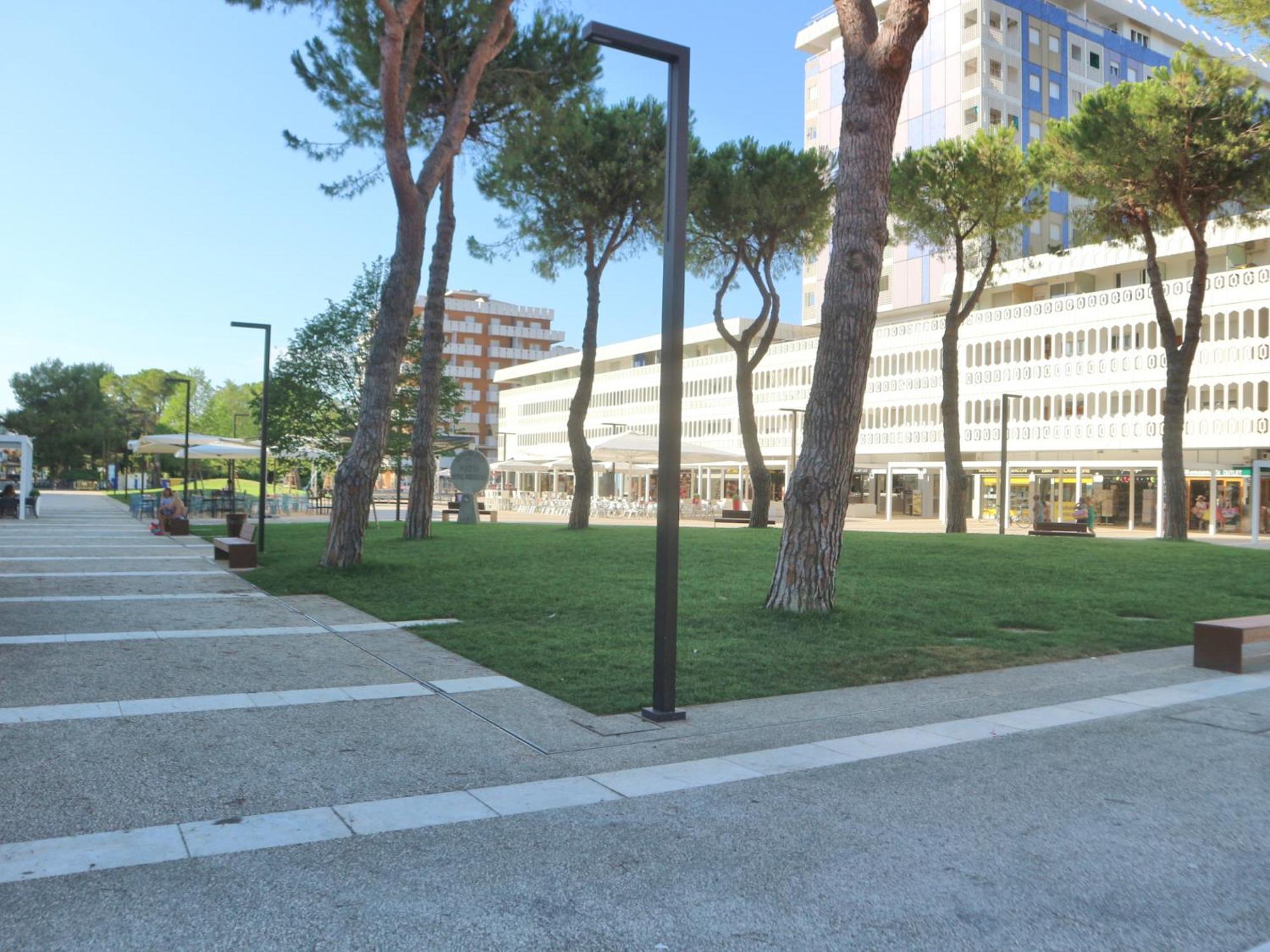 Apartamento Stiria Lignano Sabbiadoro Exterior foto