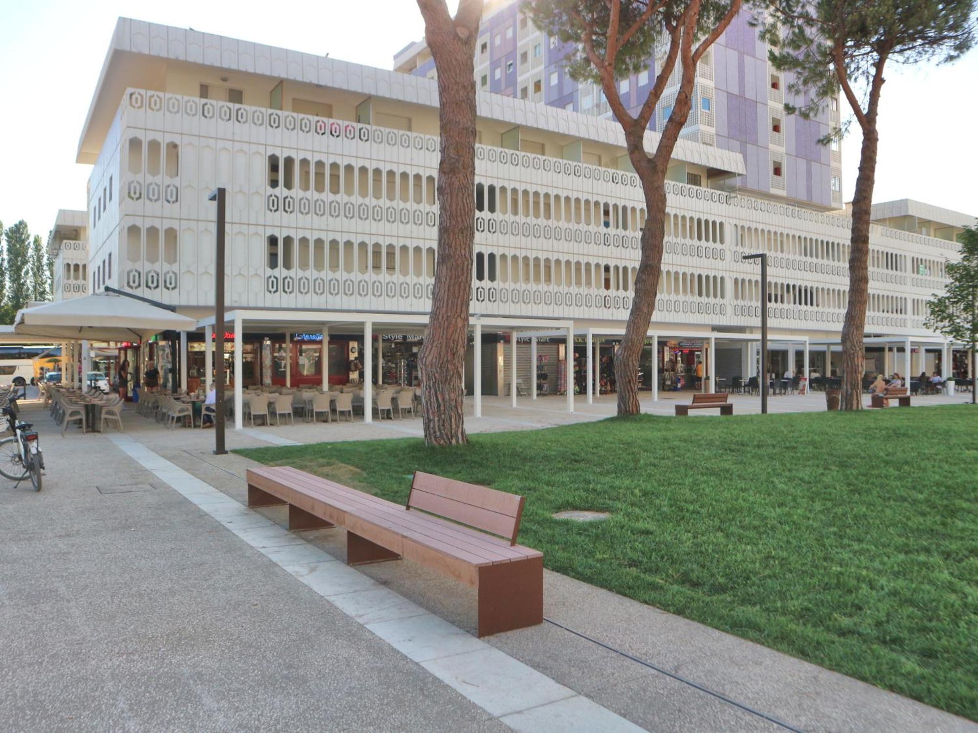 Apartamento Stiria Lignano Sabbiadoro Exterior foto