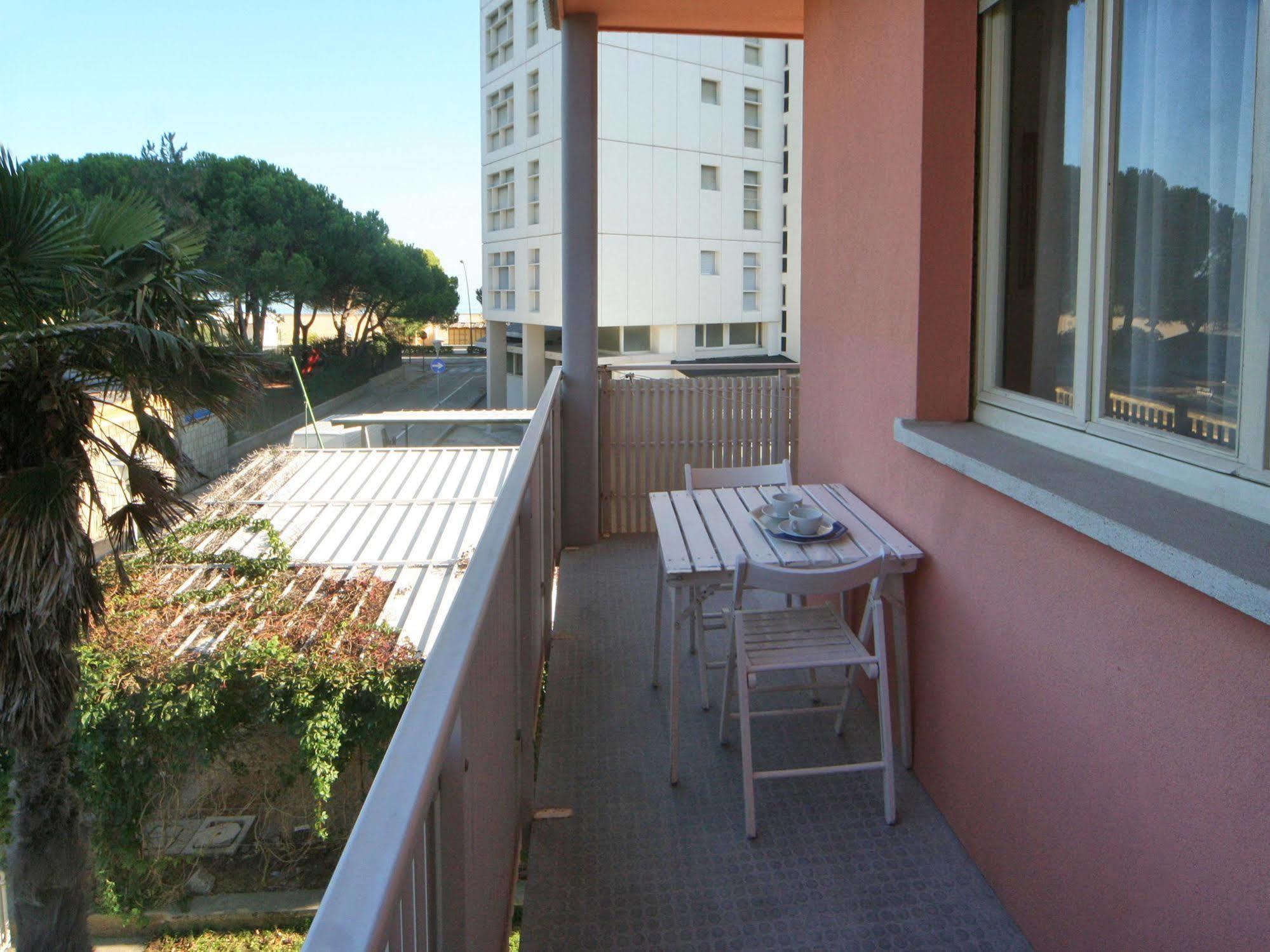 Apartamento Stiria Lignano Sabbiadoro Exterior foto
